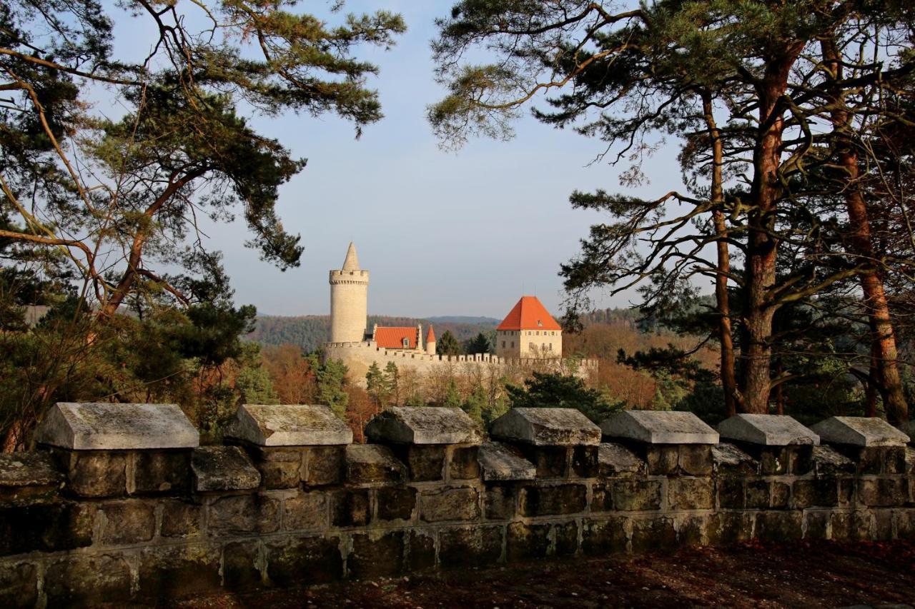 Penzion A Kemp Harasov Vysoka (Melnik) Exterior foto
